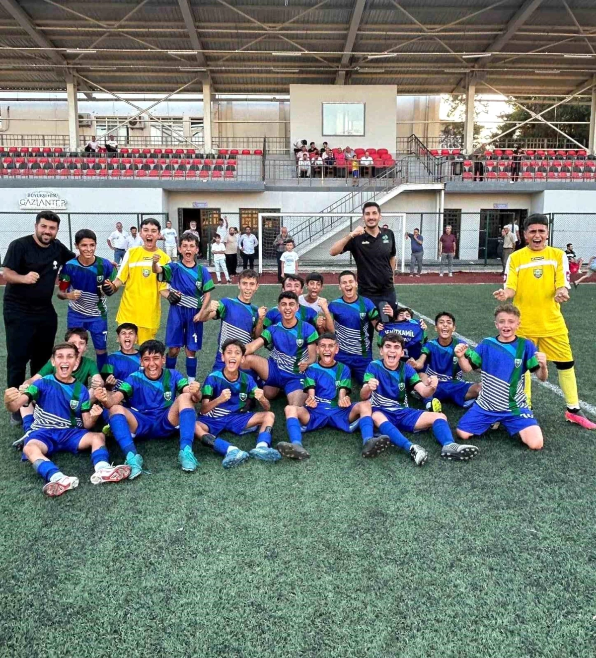 Şehitkamil U13 Futbol Takımı Namağlup Şampiyon Oldu